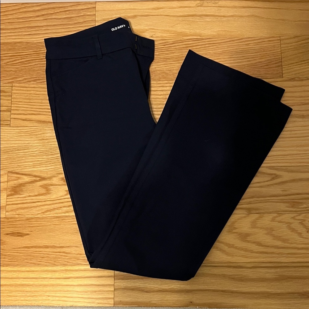 Old Navy Navy Pixie Flare Pants